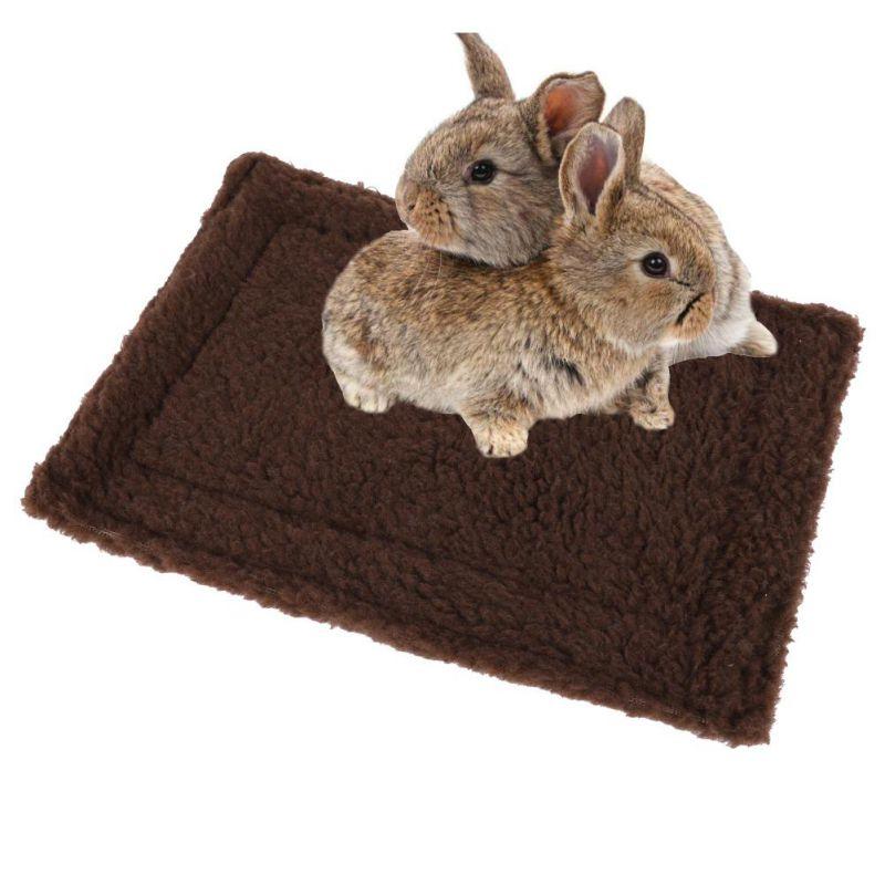 Double Sided Fleece Rabbit Mat