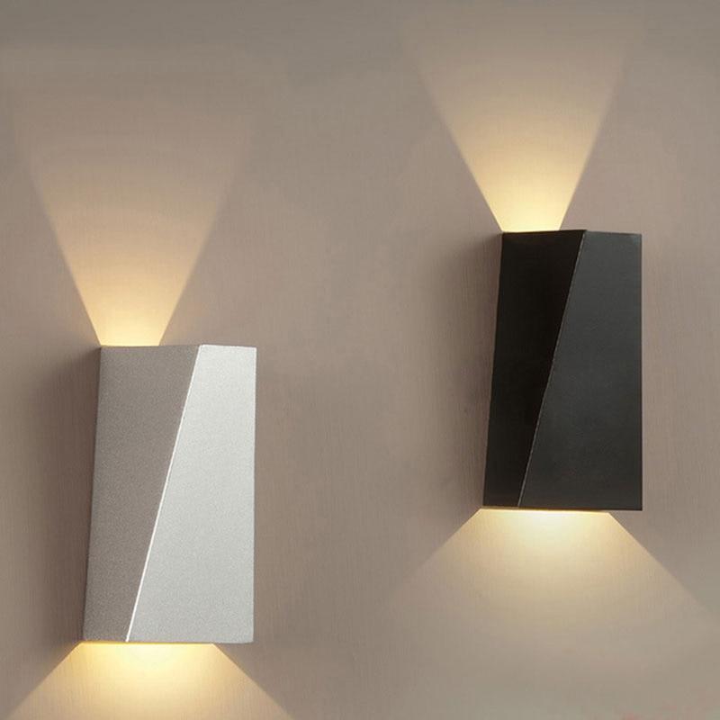 Deco26 Modern Geometric Wall Lamp