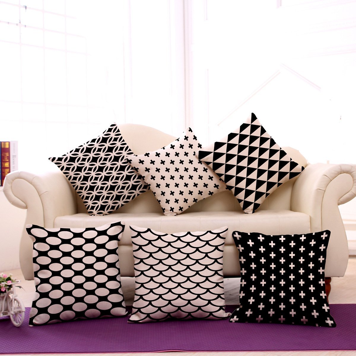 Black White Geometric Patterned Cushion Cover-B