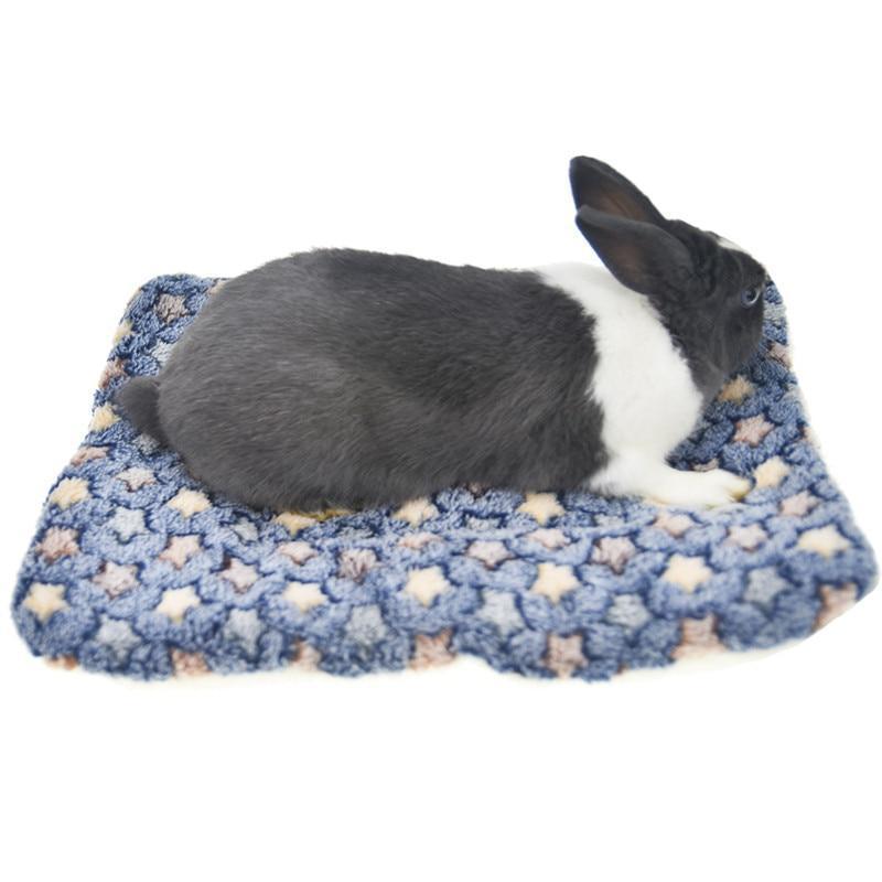 Rabbit Winter Warm Mat